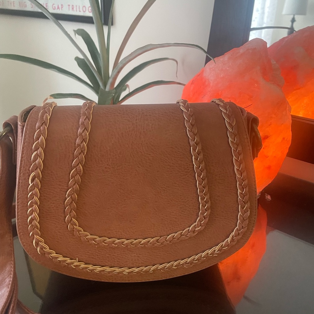 Faux leather crossover purse w/ flip top